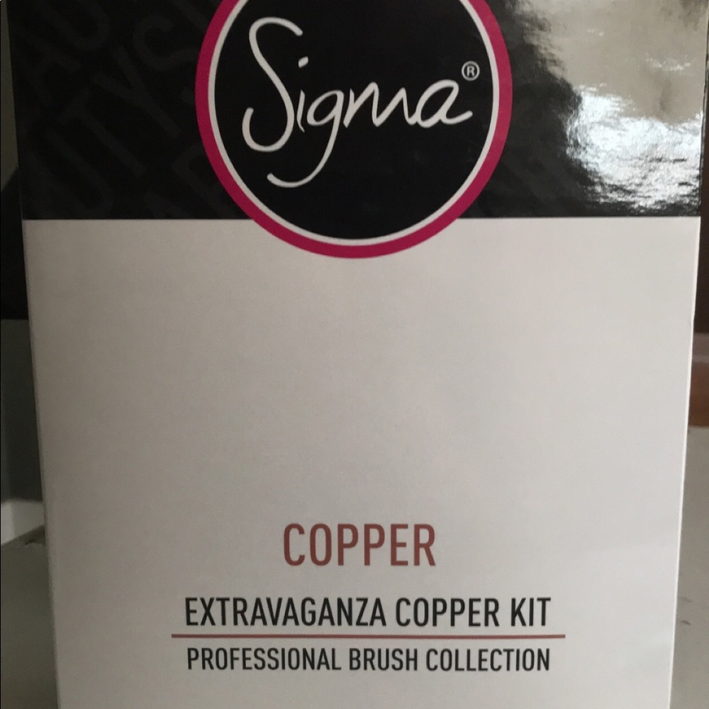 Sigma Extravaganza Copper Makeup Brush Kit